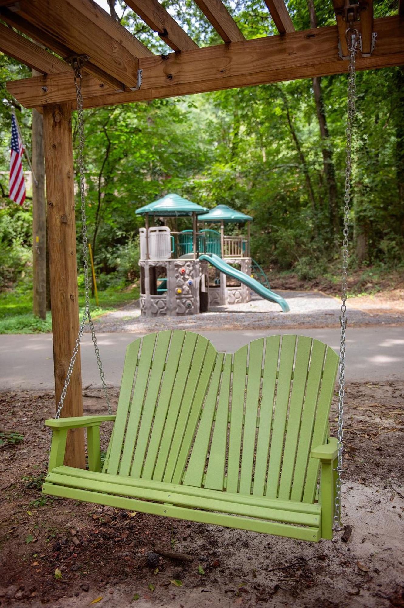 Meg Cabin Tiny Rustic Comfort On Lookout Mtn Chattanooga Exterior photo